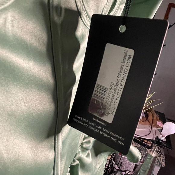 PrettyLittleThing Jumpsuit - Picture 6 of 7